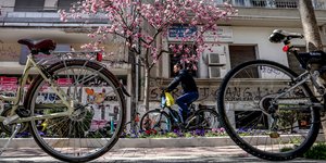 Ποδήλατα σε πεζόδρομο της Λάρισας