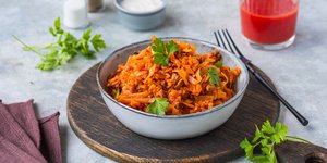 Κοκκινιστό λαχανόρυζο / Φωτογραφία: Shutterstock