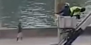 Η στιγμή της απόδρασης των κλεφτών του Λούβρου