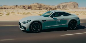 Οδηγούμε στη Σαουδική Αραβία τα πανίσχυρα μοντέλα της Mercedes-AMG