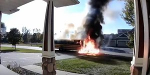 Μινεσότα σχολικό φωτιά διάσωση παιδιά μητέρα