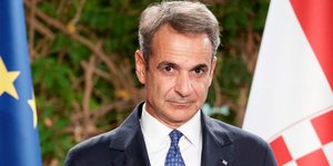 Ο Κυριάκος Μητσοτάκης σε συνέντευξη Τύπου στην Σύνοδο MED9