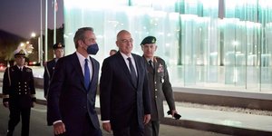 Μητσοτάκης-Δένδιας στην παρουσίαση του νέου Πενταγώνου