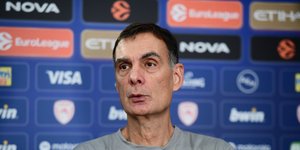 O Γιώργος Μπαρτζώκας