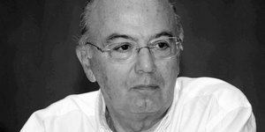 Λάμπης Νικολάου