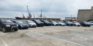 Τα αυτοκίνητα των μελών της οργάνωσης που κατασχέθηκαν