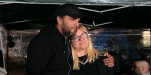 Ο Πάνος Ρούτσι με τη σύζυγό του