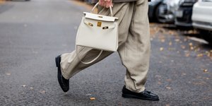 Τα παπούτσια που κονταίνουν το πόδι και πώς να το «διορθώσετε», σύμφωνα με τη style expert