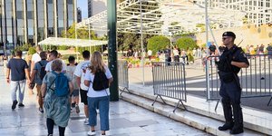 Λιγο πριν τη μαθητική παρέλαση στην Αθήνα