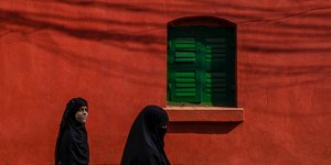 Η Ρώμη θέλει να απαγορεύσει τη μπούρκα και το νικάμπ σε δημόσιους χώρους / PEXELS