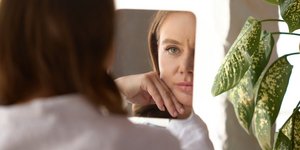 Γυναίκα στον καθρέφτη 