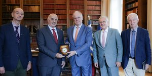 Ο ΠτΔ Κ. Τασούλας με αντιπροσωπεία του νέου ΔΣ της Ένωσης Απόστρατων Αξιωματικών Αεροπορίας