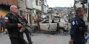 Αστυνομικοί στην αιματηρή επιχείρηση στο Ρίο Ντε Τζανέιρο 