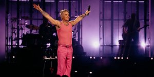 Ο Ρόμπι Γουίλιαμς σε συναυλία του 