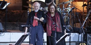 Η Μαρία Φαραντούρη με τον Διονύση Σαββόπουλο