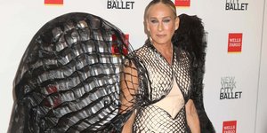 Η Σάρα Τζέσικα Πάρκερ στο γκαλά του New York City Ballet