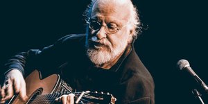 Το ΚΘΒΕ «αποχαιρετά» τον Διονύση Σαββόπουλο