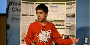 Ο Κέβιν Τανγκ, μαθητής γυμνασίου, δεν ξεκίνησε την εφεύρεσή του για να κατακτήσει βραβεία αλλά για να προστατέψει τη γιαγιά του / FACEBOOK