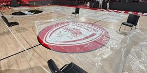 Πλημμύρισε το ΣΕΦ