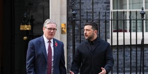 Ο Στάρμερ καλεί για ενίσχυση του Κιέβου με όπλα μεγάλης εμβέλειας