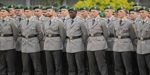 στρατιωτική θητεία