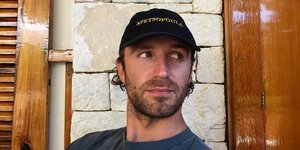 Ο Τεό Νιάρχος