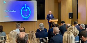 Ο Τάκης Θεοδωρικάκος στην παρουσίαση της εθνικής πρωτοβουλίας, στο Μποδοσάκειο Μέγαρο, για τη διεκδίκηση μιας από τις πρώτες Ευρωπαϊκές Υπερδομές Τεχνητής Νοημοσύνης