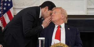 Μάρκο Ρούμπιο και Ντόναλντ Τραμπ