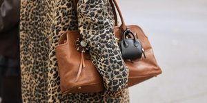 Η style expert αποκαλύπτει πόσες τσάντες χρειάζεται πραγματικά μια γυναίκα