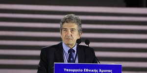 Ο Κώστας Βαρώτσος