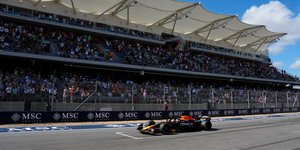 Formula 1, GP ΗΠΑ - Κυρίαρχος ο Verstappen μετά τη διπλή εγκατάλειψη των McLaren