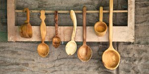 Ξύλινες κουτάλες / Φωτογραφία: Shutterstock