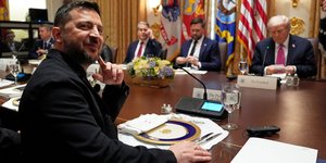 Ο Βολοντίμιρ Ζελένσκι στη συνάντηση με τον Ντόναλντ Τραμπ