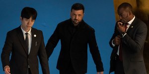 Βολοντίμιρ Ζελένσκι με ασφαλεια