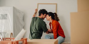 Ζευγάρι και σπίτι