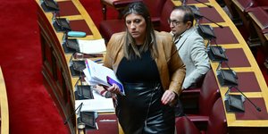 Η Ζωή Κωνσταντοπούλου στη Βουλή