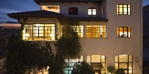 Μονοκατοικία πρόσοψη φυτά στεγη σοφίτα Κεραμεικός Αθήνα 