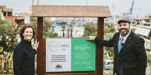 Alessandra Delfini- Country Managing Director της L’Oréal Hellas, Γιάννης Λαγουδάκος - Δήμαρχος Περάματος