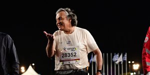 Ο Ιωακείμ Υφαντίδης, ο τελευταίος finisher του 42ου Αυθεντικού Μαραθωνίου της Αθήνας