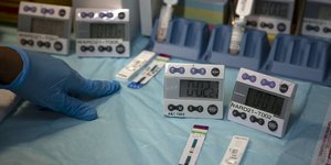 Καταπολέμηση του ιού HIV