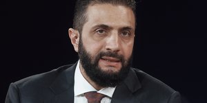 Ο Αχμέντ Αλ Σαρά