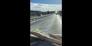 Ηλικιωμένος οδηγός μπήκε ανάποδα στην Εθνική Οδό -Το video που έγινε viral