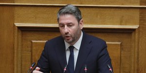 Ο Νίκος Ανδρουλάκης σε ομιλία του στη Βουλή