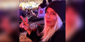 Ξέγνοιαστη στο Madison Square Garden η Άννα Βίσση