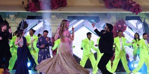 Η σύντροφος του Ντον Τραμπ Τζ., Μπετίνα Άντερσον