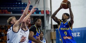 Διπλό μέσα στην Τσεχία για το Περιστέρι