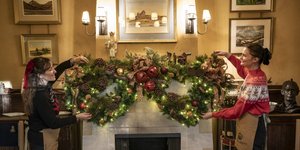 Ξεχάστε τους φιόγκους: Αυτό είναι το vintage στοιχείο που κυριαρχεί φέτος στη χριστουγεννιάτικη διακόσμηση