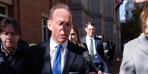 Τζέιμς Κόμι