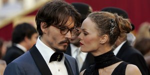 O Tζόνι Ντεπ με τη Βανέσα Παραντί 