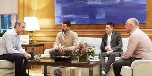 Novak Djokovic with Greek Prime Minister Kyriakos Mitsotakis